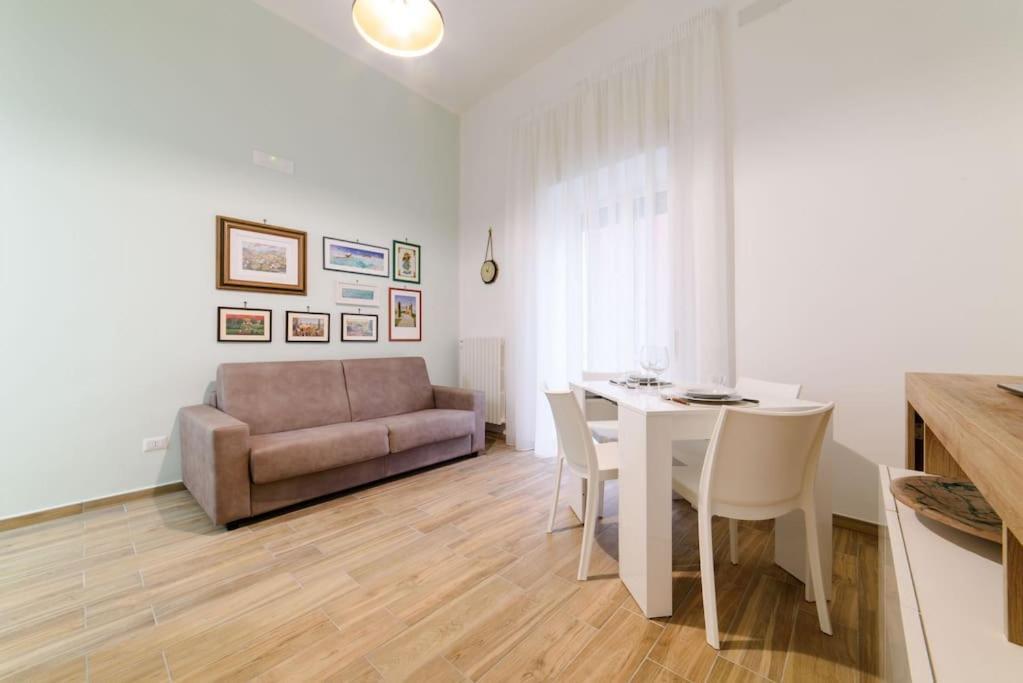 Stazione Treni - Wi-fi & Netflix Cozy Space Apartment *