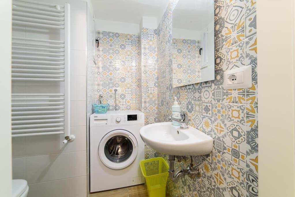 Stazione Treni - Wi-fi & Netflix Cozy Space Apartment *